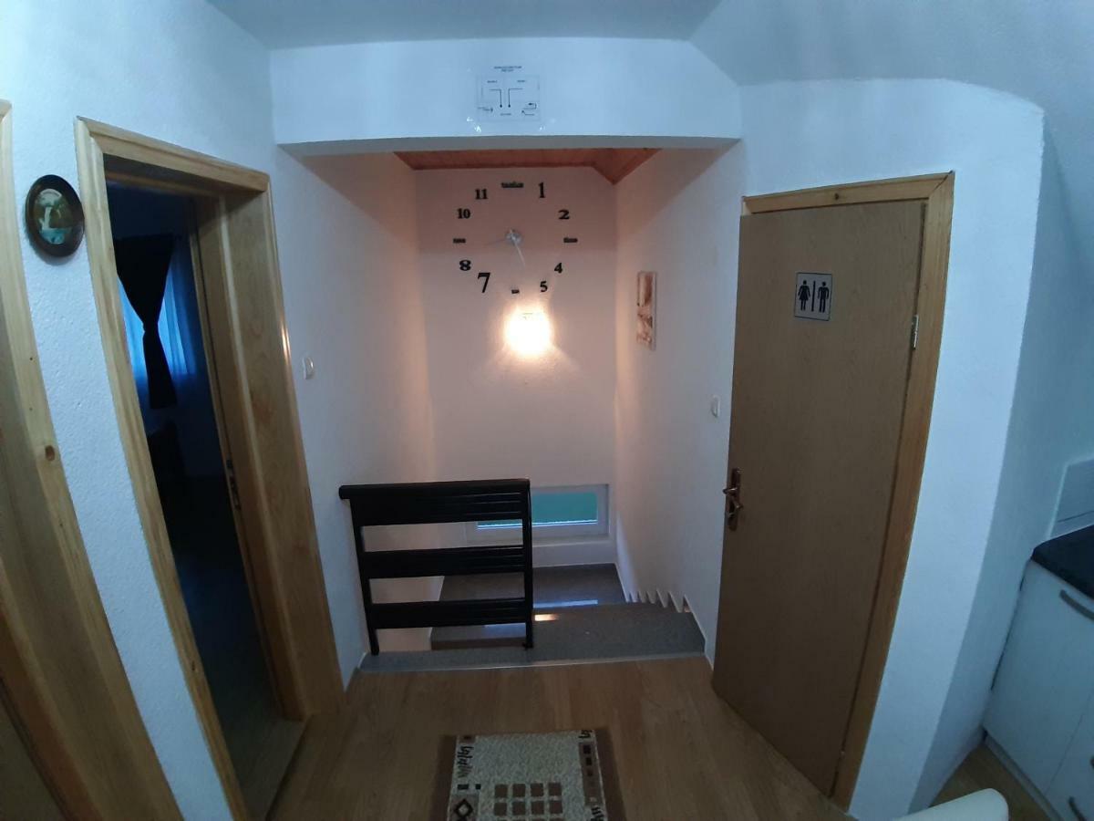 House Jelena&Marija Lägenhet Rakovica Exteriör bild